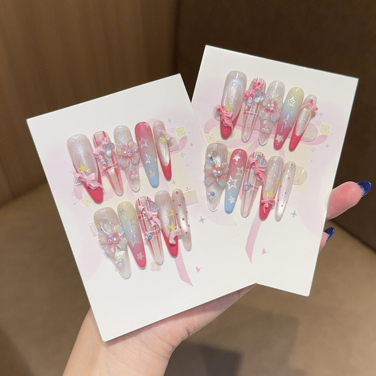 Künstliche Nagelspitzen mit Verspieltem Design Brehn