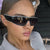 Damen modische Sportsonnenbrille mit innovativem Design und breitem Rahmen Brehn