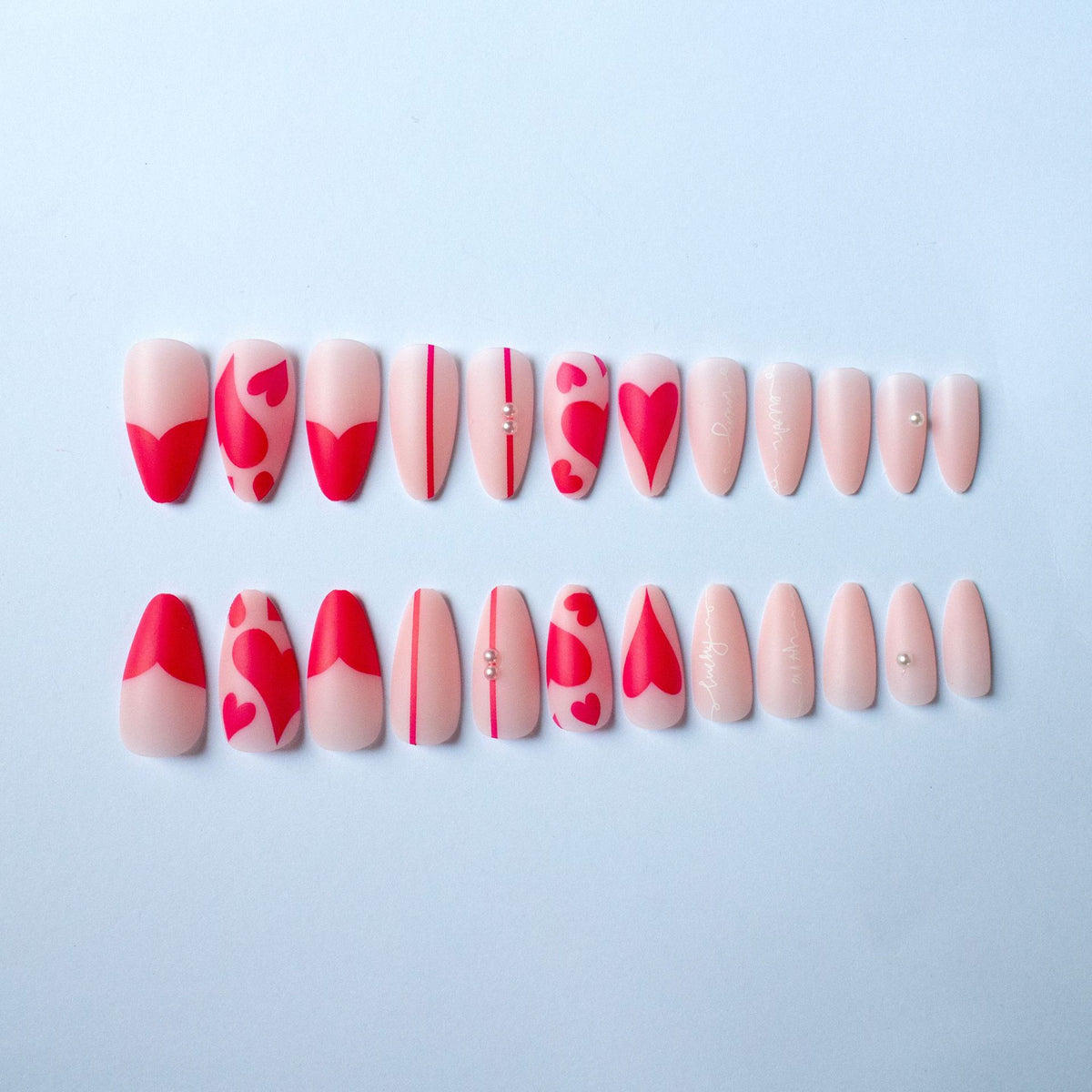 Künstlerisches Herz Akzent Nagelkunst Set