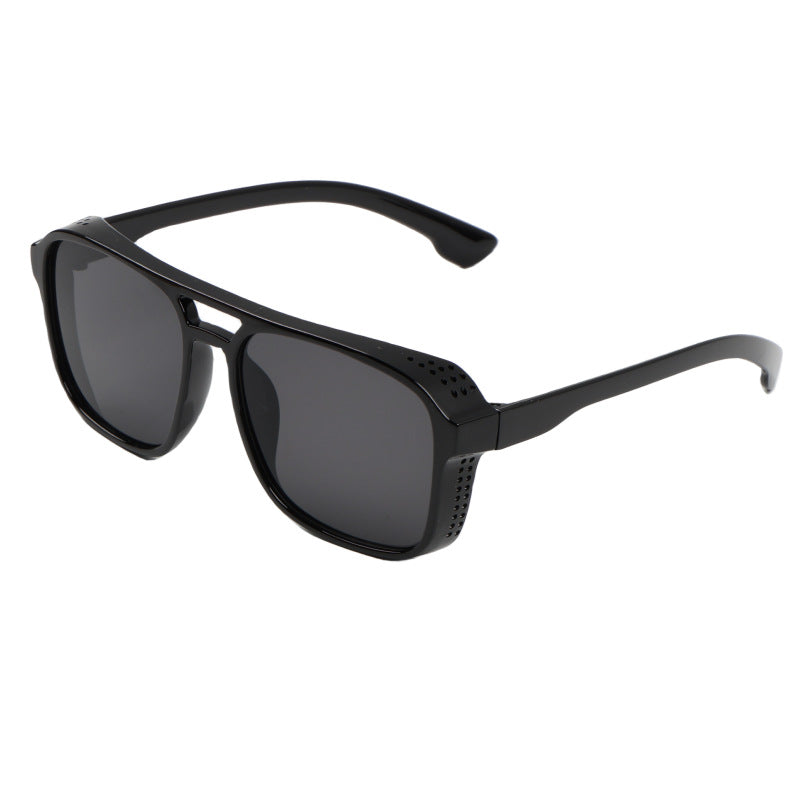 Damen modische Sonnenbrille mit markantem Design und luxuriösen Akzenten Brehn