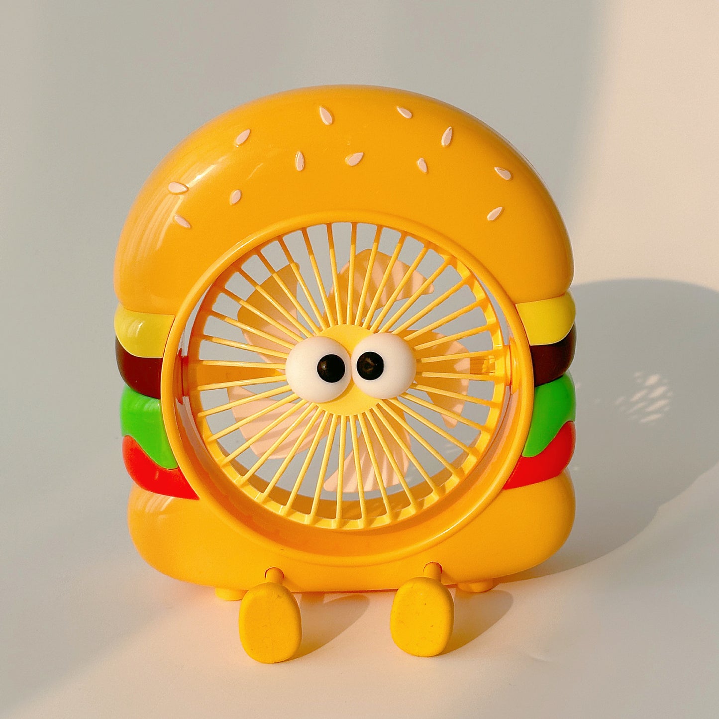Damen Tragbarer Mini Ventilator im Burger-Design Brehn