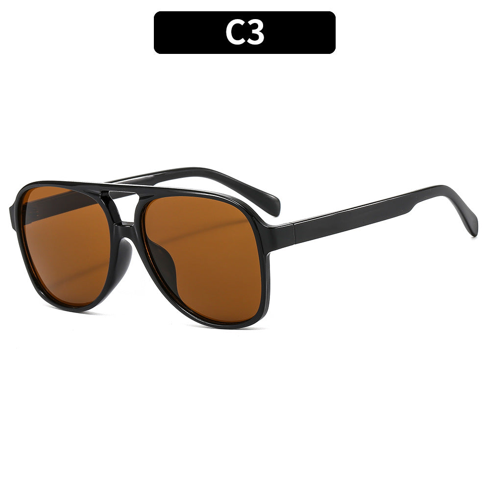 Retro-inspirierte Schildpatt-Sonnenbrille