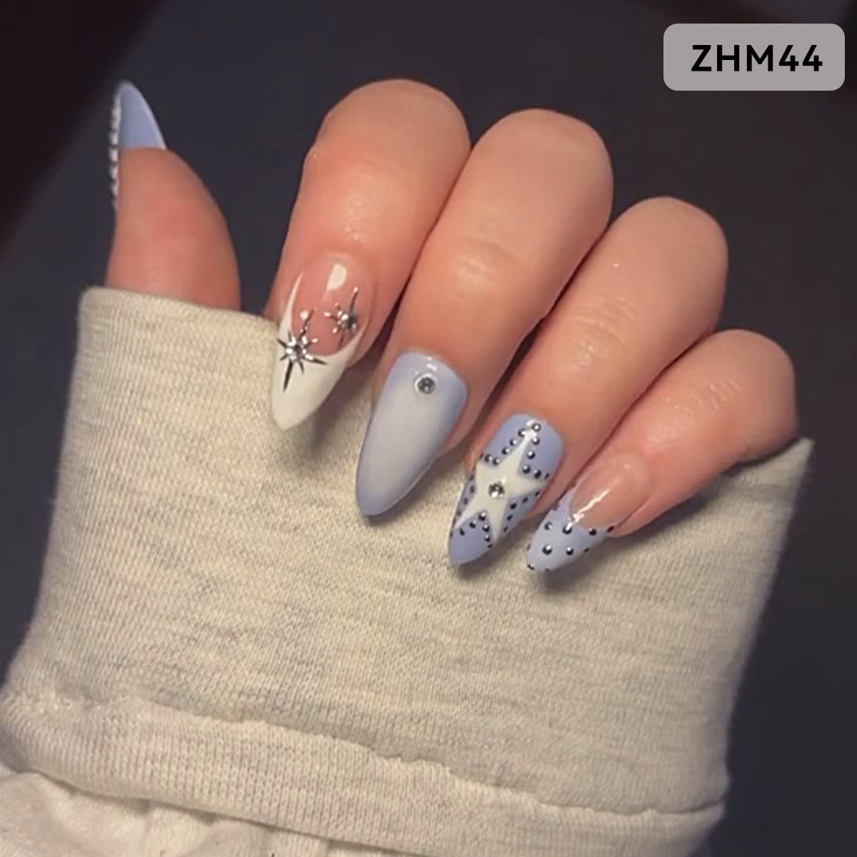 Elegantes Press-On Nail Art Kit Brehn