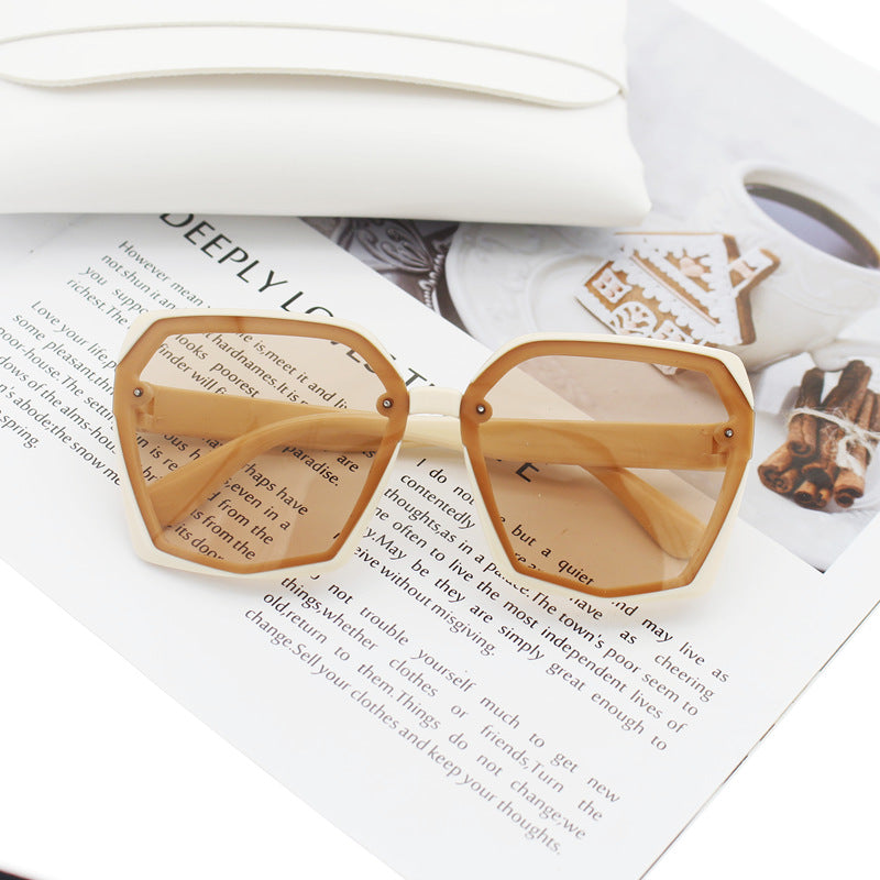 Damen Designer-Sonnenbrille im eleganten Hexagon-Design Brehn
