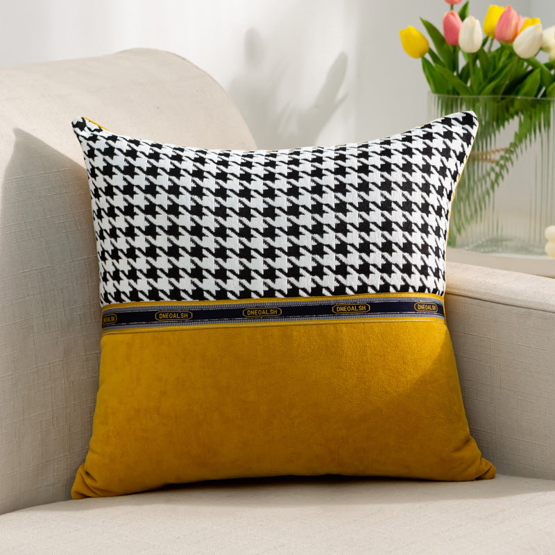 Stylisches dekoratives Kissen