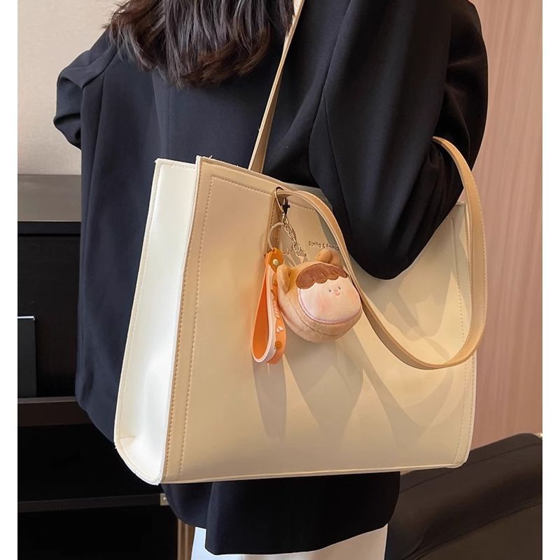 Minimalistische Leder Tragetasche Brehn