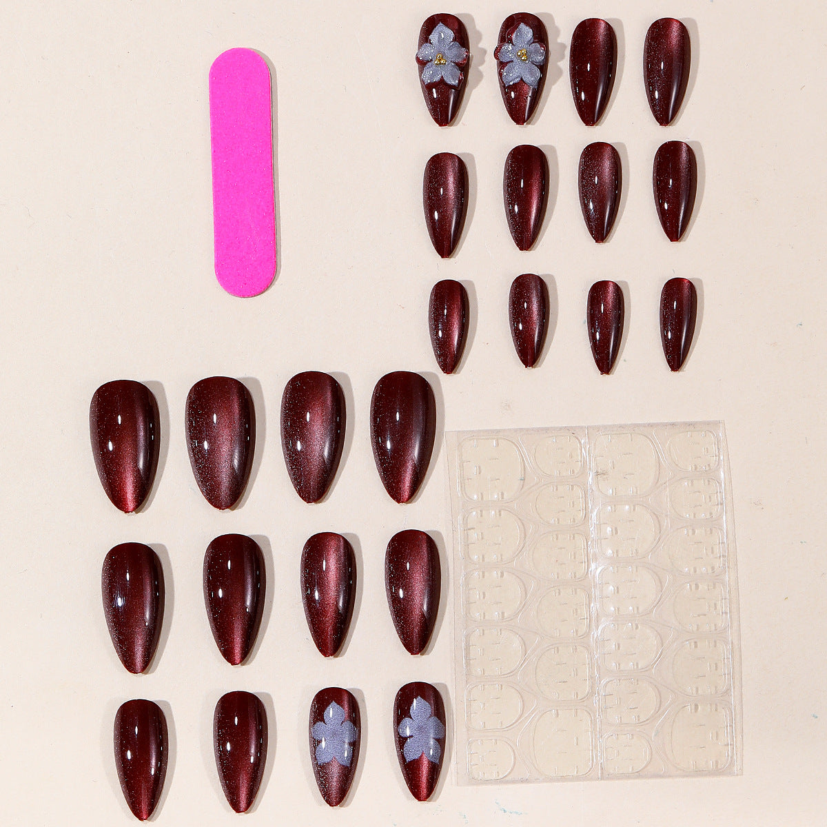 Elegante floral Akzent Nagel Kunst Extensions Brehn
