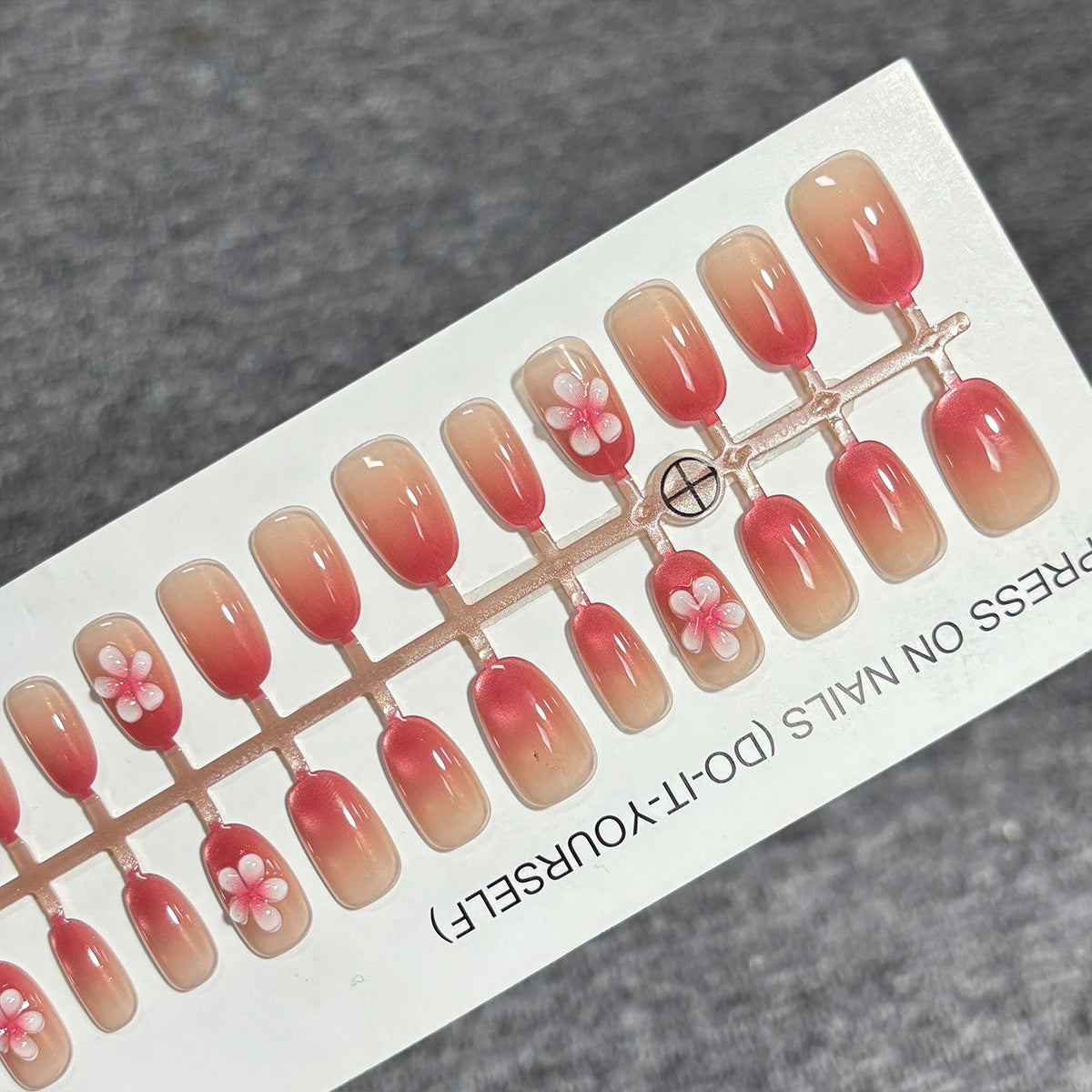 Floral Gradient Press-On Nail Set Brehn