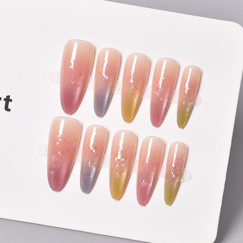 Glitzernde Ombre-Nagelerweiterungen Brehn