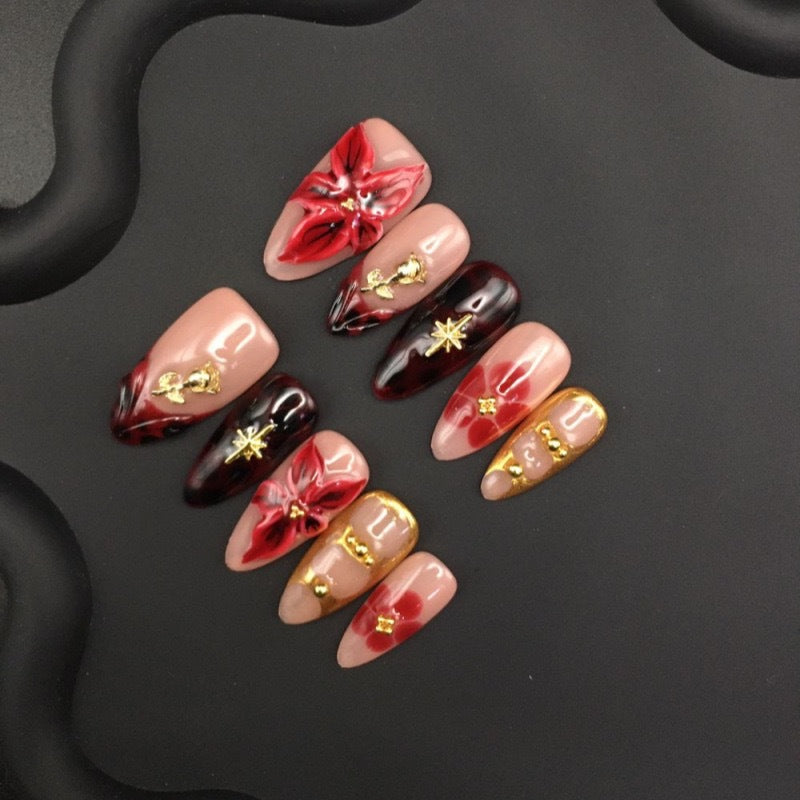 Künstlerisches Press-On-Nagelset