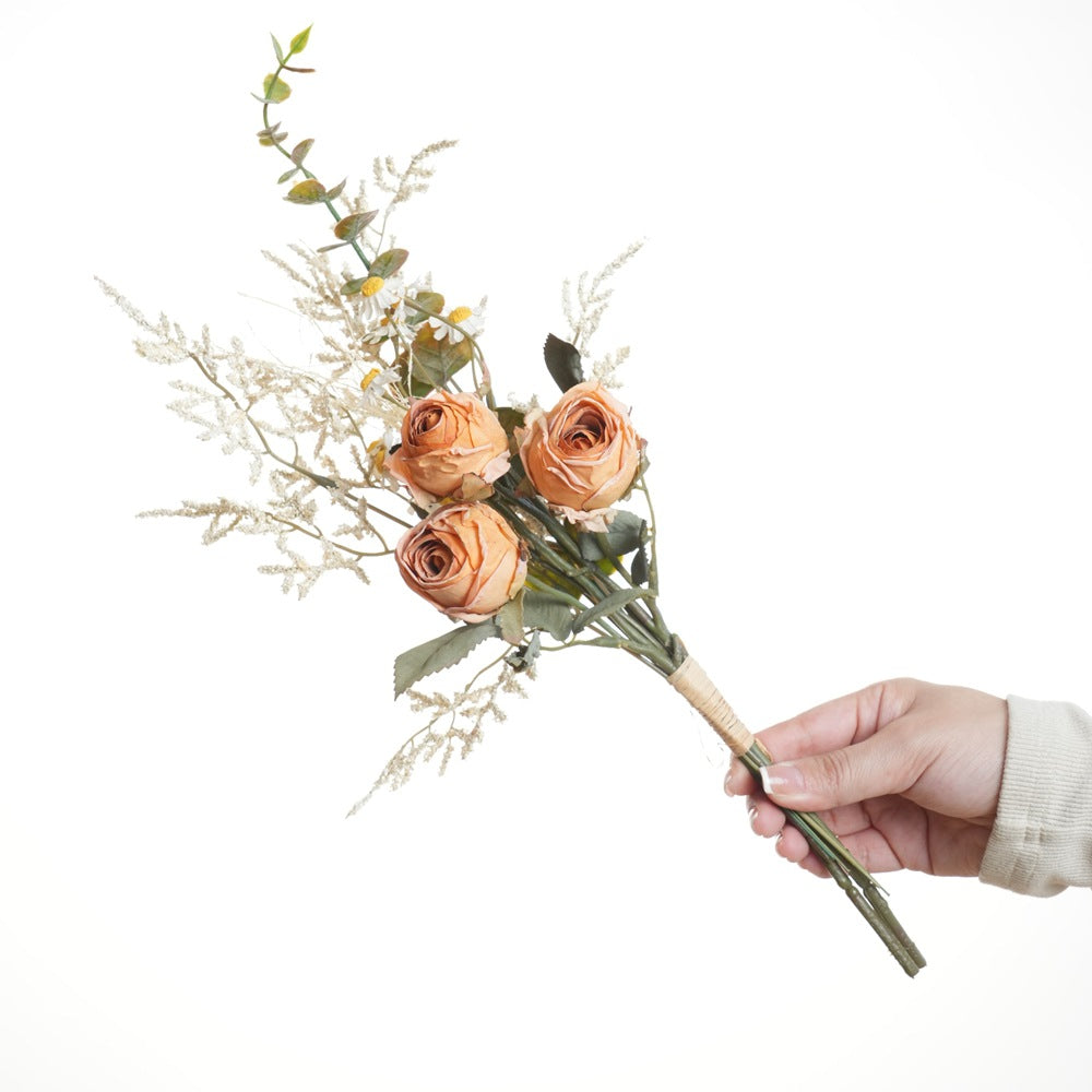 Elegante Stoff Blumenstrauß
