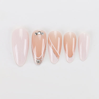 Elegante Stiletto Press-On-Nagel Set mit Strass-Akzenten Brehn