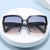 Damen oversized Sonnenbrille mit stilvollem, modernem Rahmen Brehn