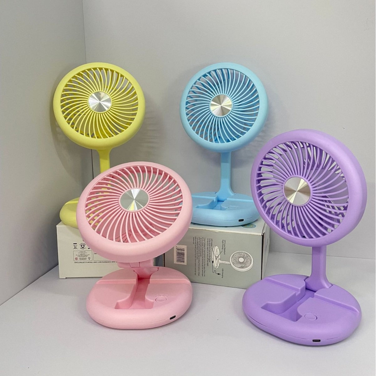 Unisex Kreativer LED Tischventilator mit drehbarem Kopf Brehn