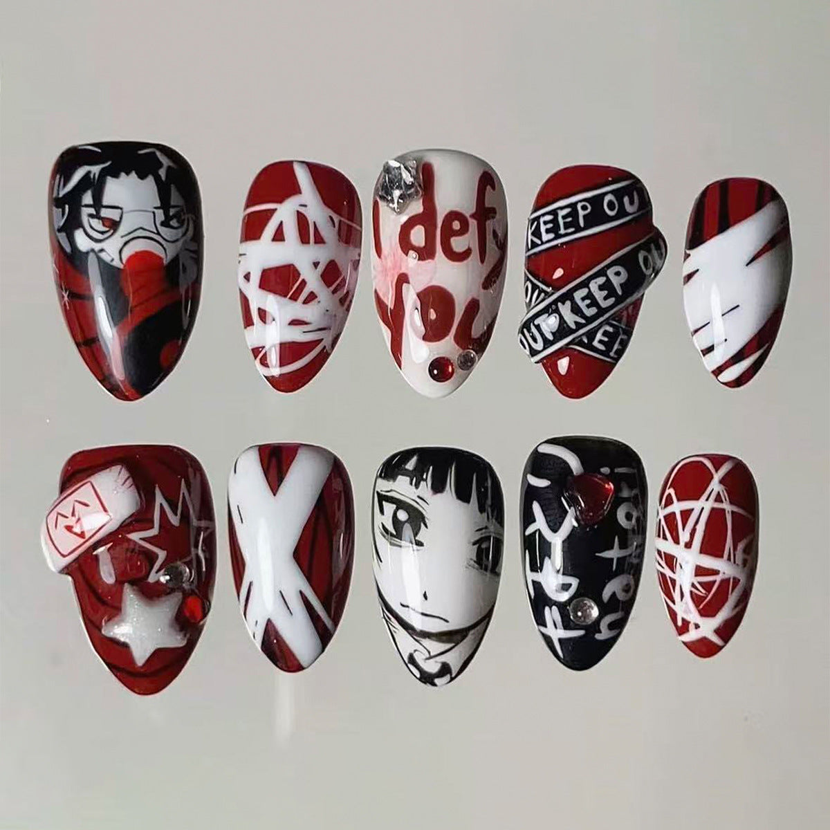 Kreatives Nagelkunst-Set mit einzigartigen Grafiken Brehn