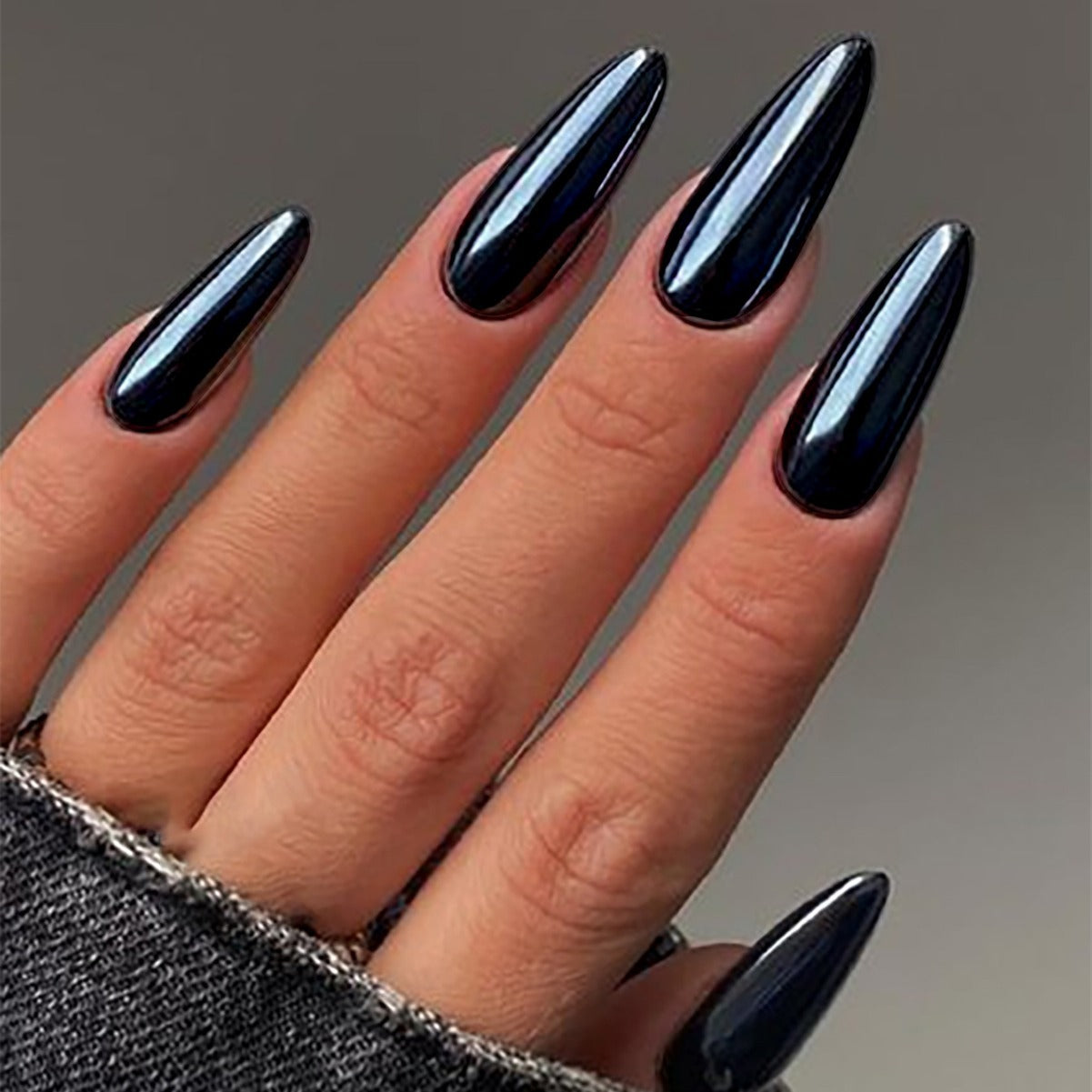 Elegante Gel-Nagelerweiterungen Brehn