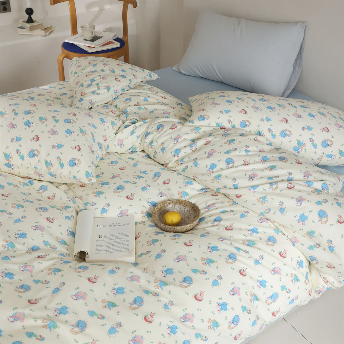 Wendbares Duvetbezug- und Kissenbezug-Set aus Baumwollsatin mit Teddybär- und Mondprint