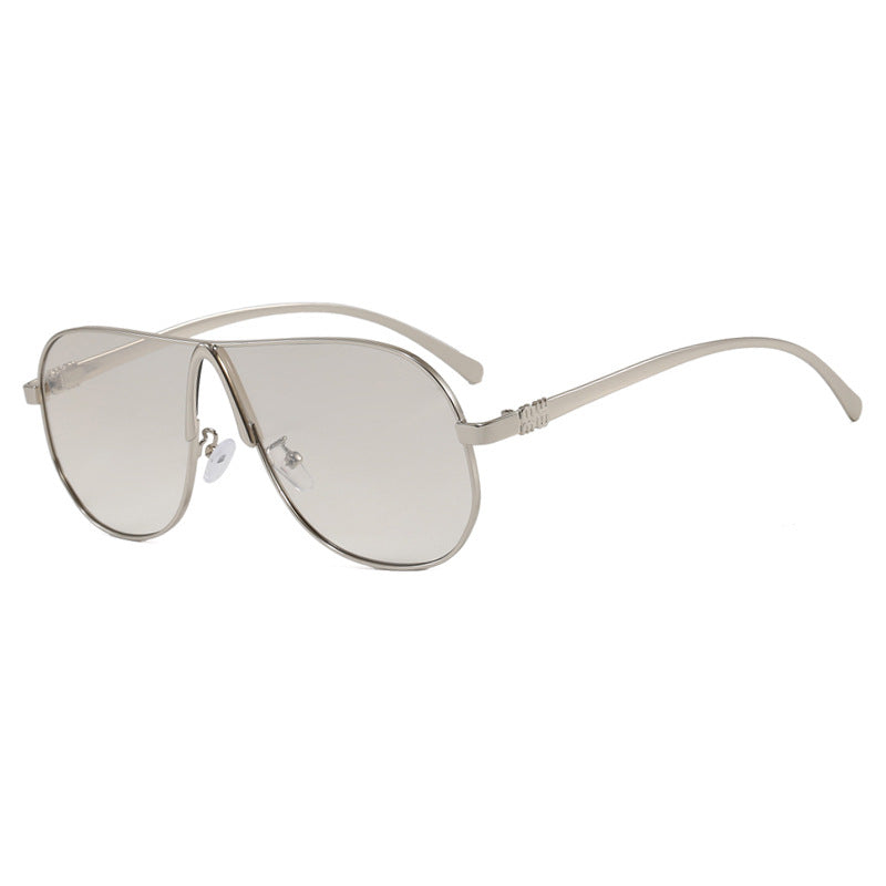 Damen oversized Sonnenbrille mit modernem Design Brehn