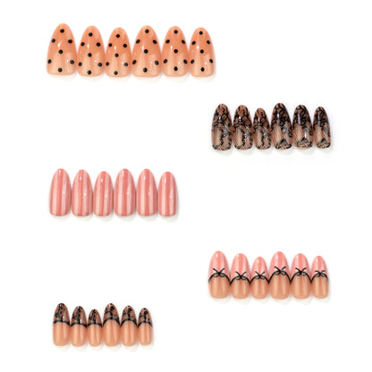 Elegantes von Spitze inspiriertes Press-On-Nagelset Brehn