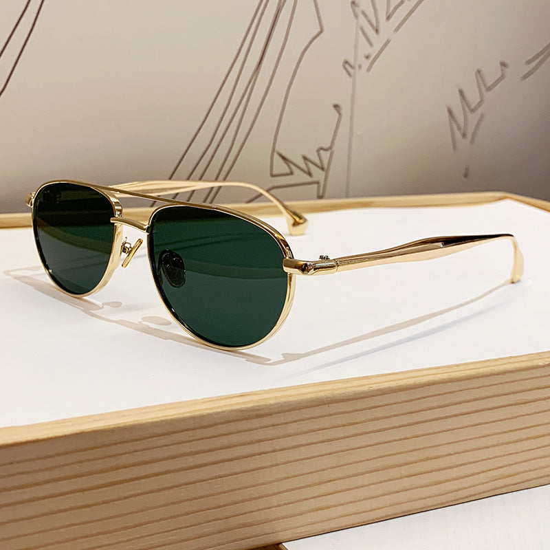 Damen modische Piloten-Sonnenbrille mit elegantem Goldrahmen Brehn