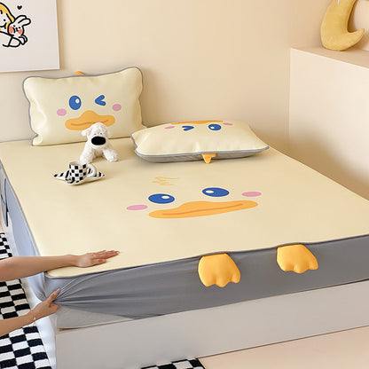 Wasserdichte Kinder-Matratzenauflage mit rutschfester Spannhusse & niedlichen Cartoon-Tiermotiven