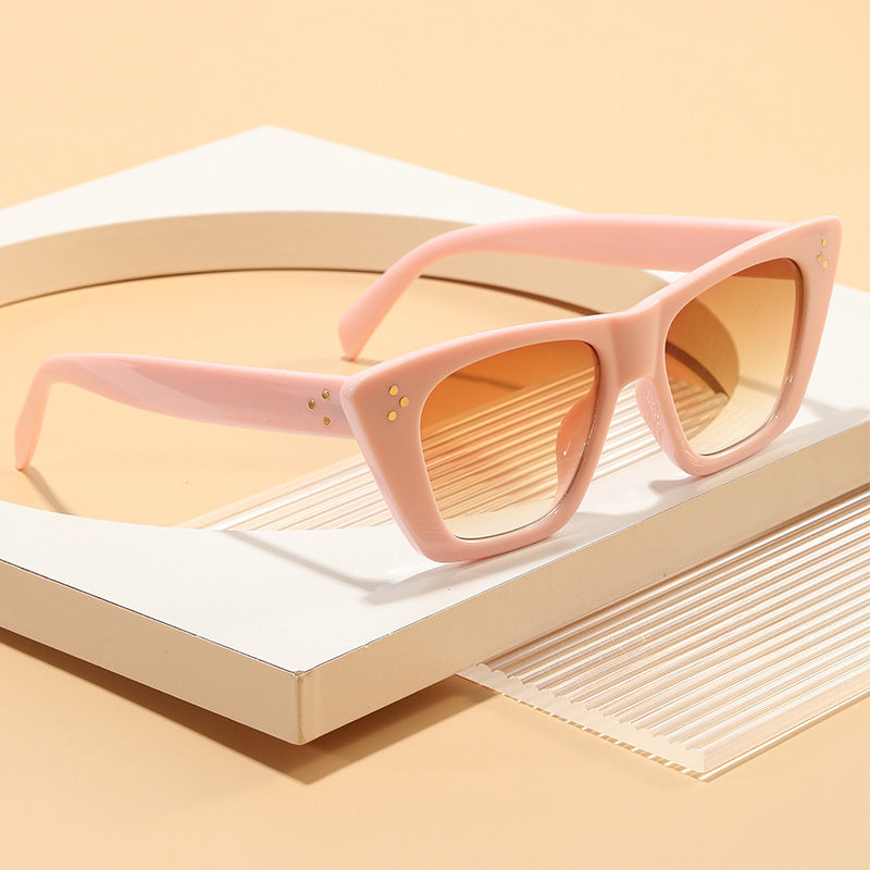 Damen modische Cat-Eye Sonnenbrille mit UV-Schutz und stilvollem Design Brehn