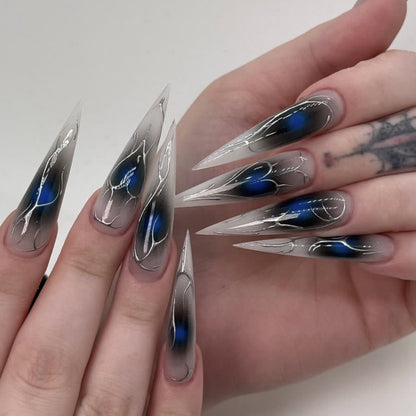 Künstlerische Stiletto-Nagelerweiterungen Brehn