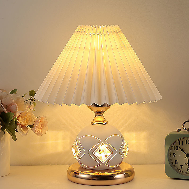 Dekorative Tischlampe
