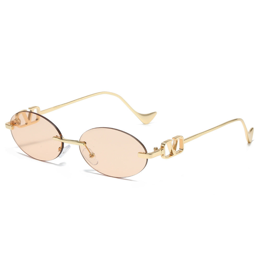 Stylische ovale Sonnenbrille mit dekorativen Akzenten Brehn