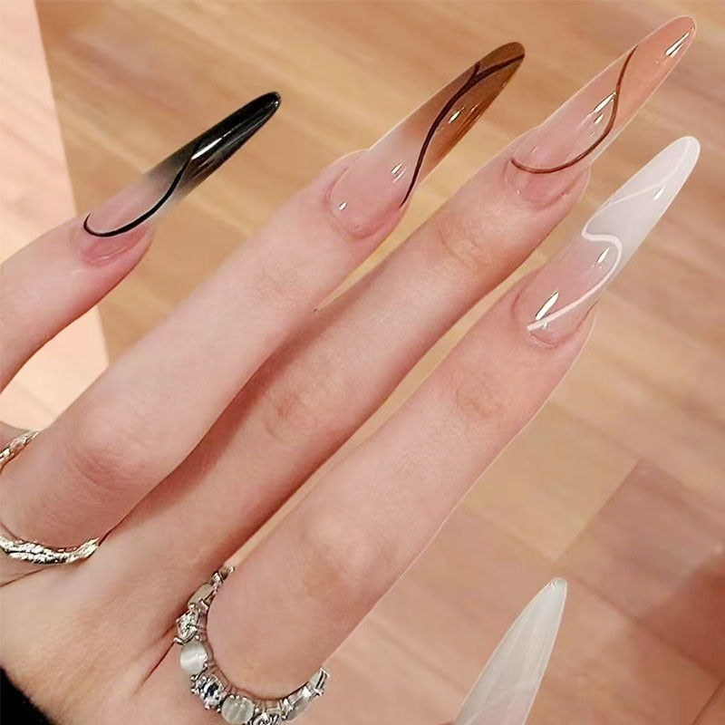 Künstlerische Lange Stiletto-Nagelverzierungen Brehn