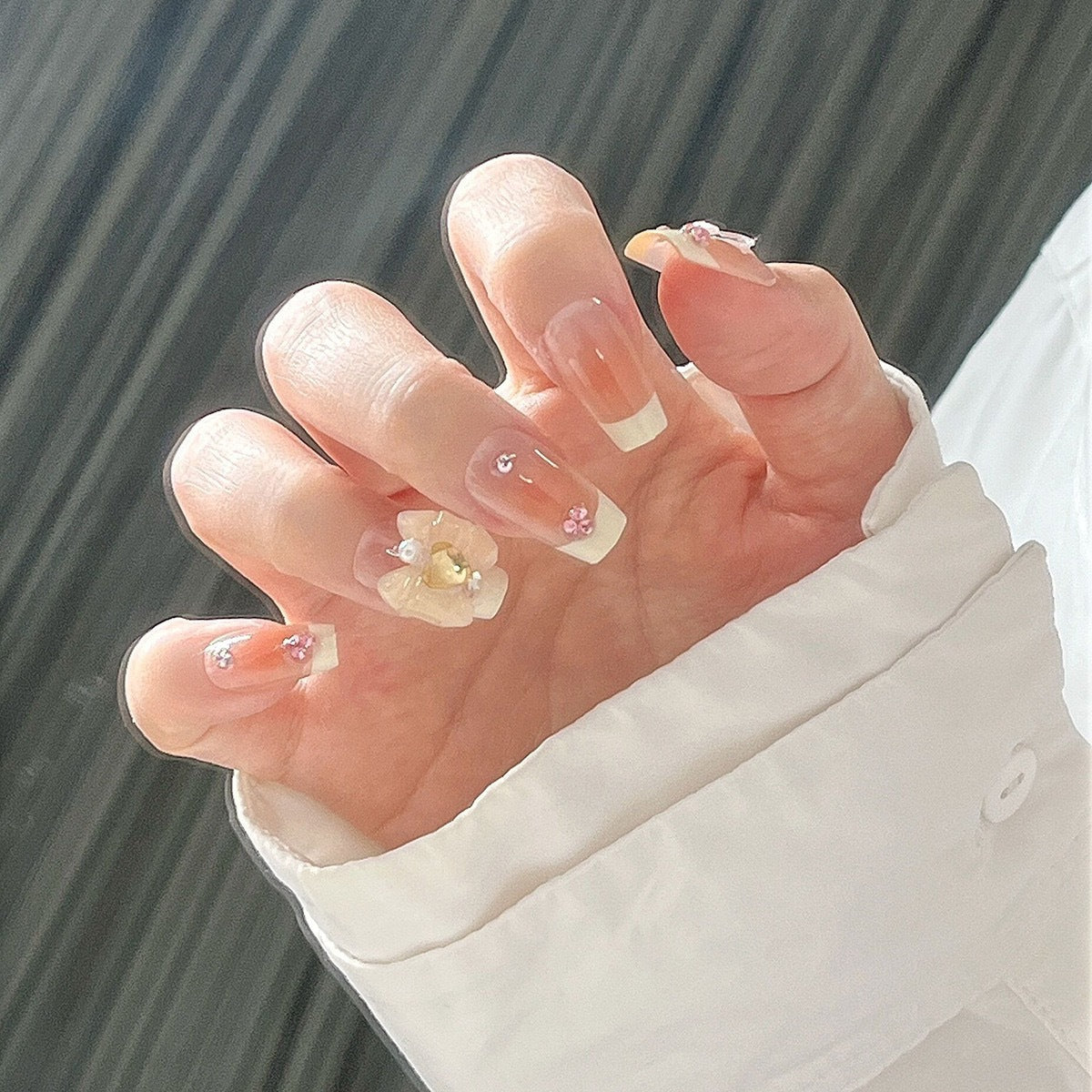 Elegante Nagelpflege Brehn