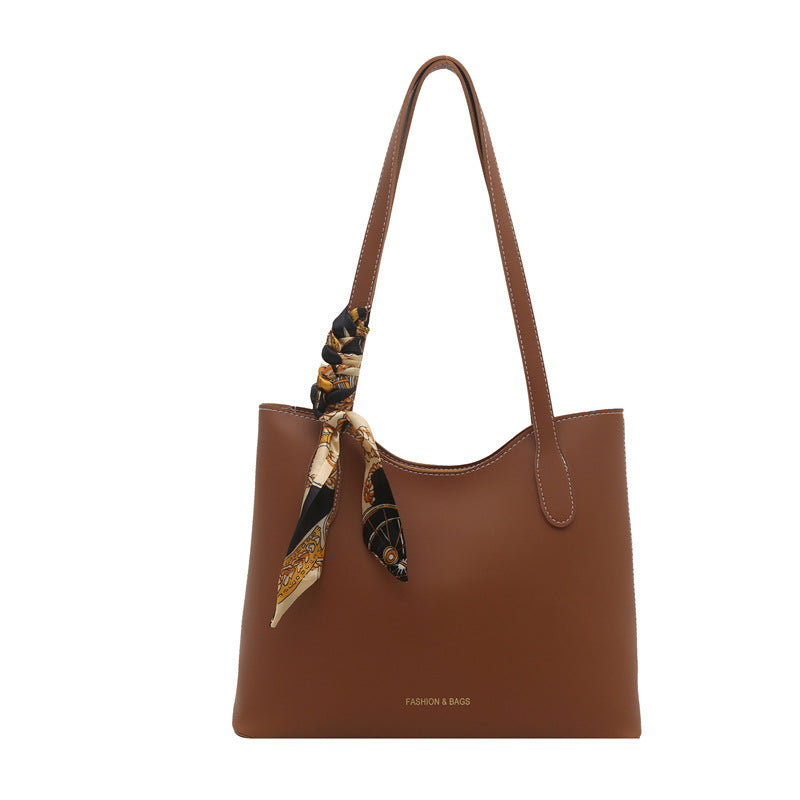 Elegante Strukturierte Tote-Handtasche mit Dekorativem Schal
