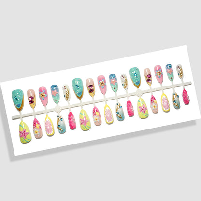 Dekorativer Press-On Nagelkunst Set mit Zubehör