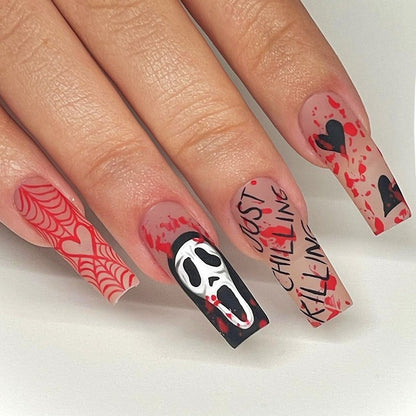 Kunstnagelset mit gruseligen Halloween-Motiven und kreativen Designs Brehn