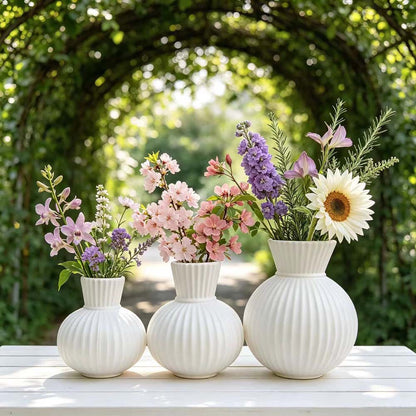 Elegante gerippte Keramikvase Brehn