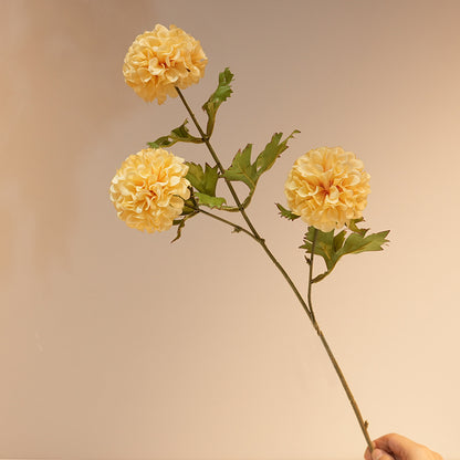 Kunstvolle Blumengestecke Brehn