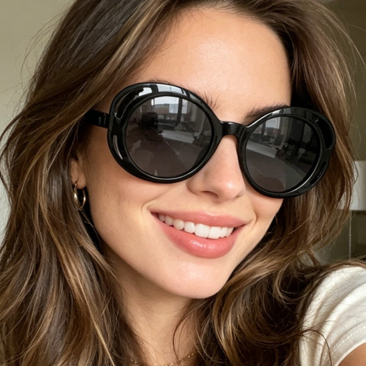 Damen modische Sonnenbrille mit komfortablem, runden Design Brehn