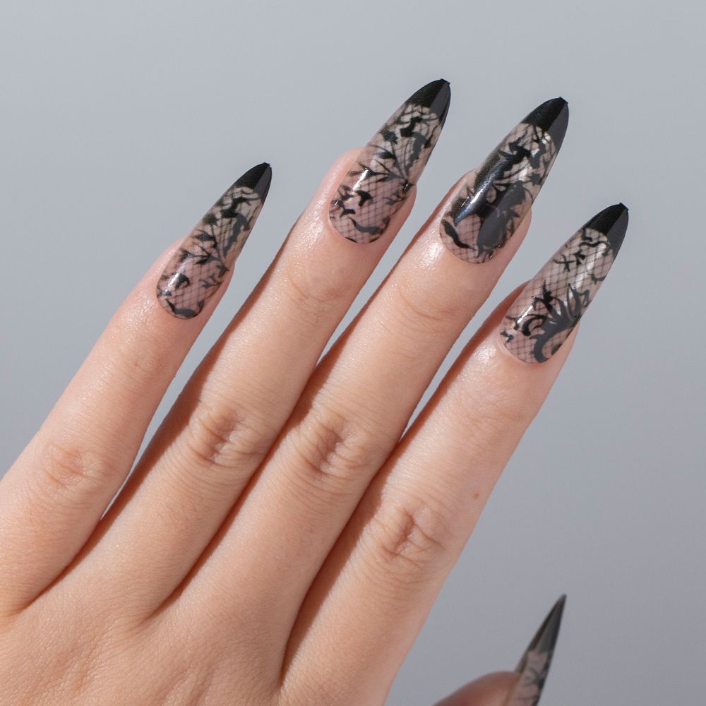 Dekorative Press-On Nagelspitzen Brehn