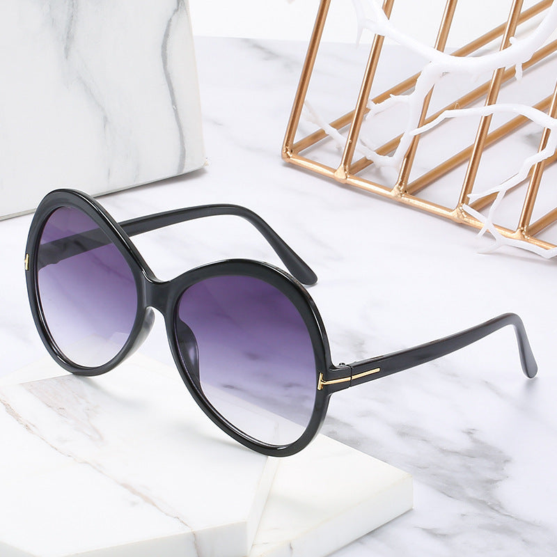 Modebewusste Übergroße Schmetterlingssonnenbrille Brehn