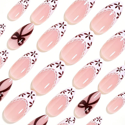 Elegante florale Akzent Press-On Nail Art Brehn
