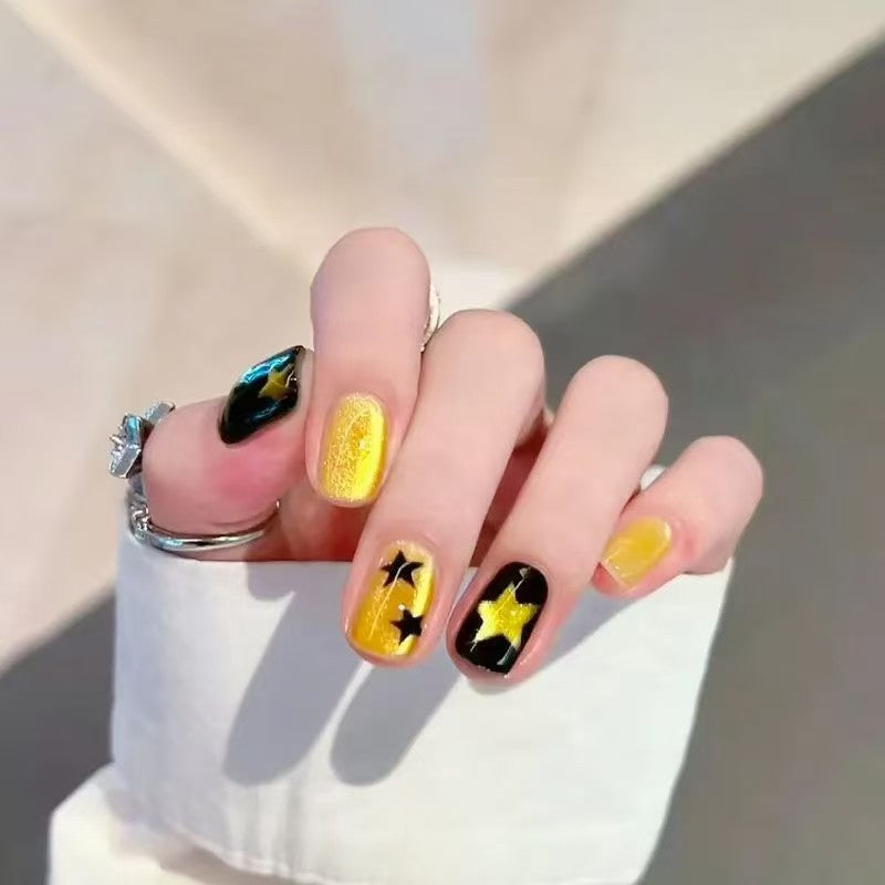Künstlerisches Press-On Nagelkunst Design Set Brehn