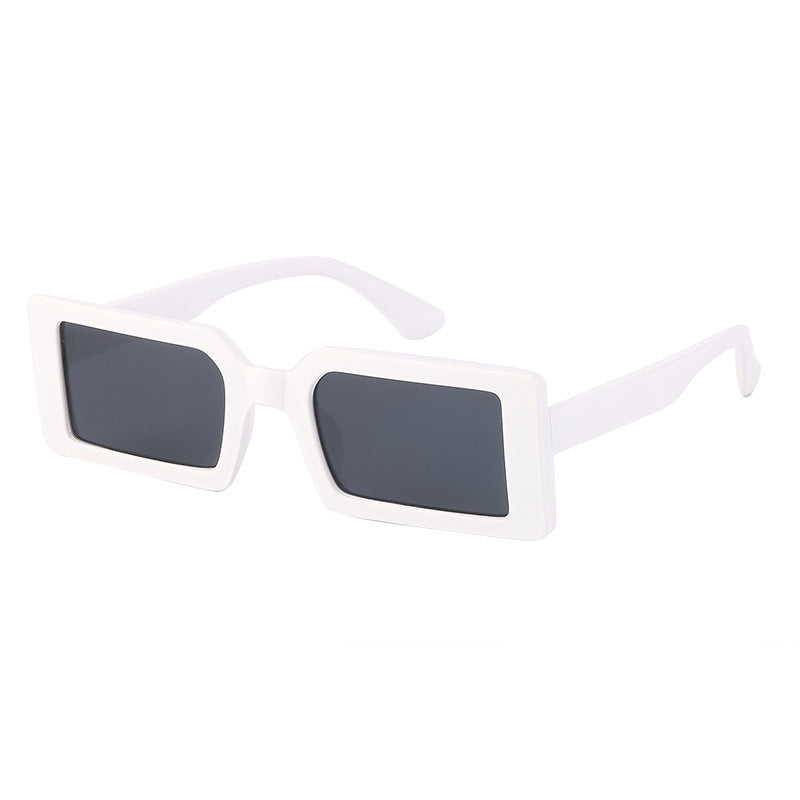 Damen modische transparente Eck-Sonnenbrille Brehn
