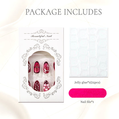 Dekoratives Florales Nageldesign