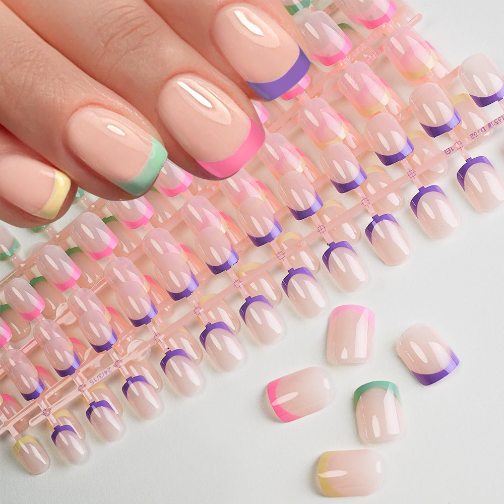 Dekoratives French Tip Press-On Nagelset Brehn