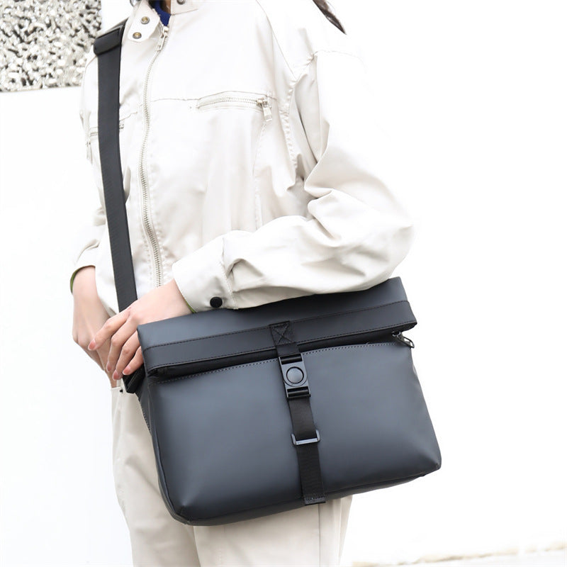 Wasserbeständige Messenger-Tasche Brehn