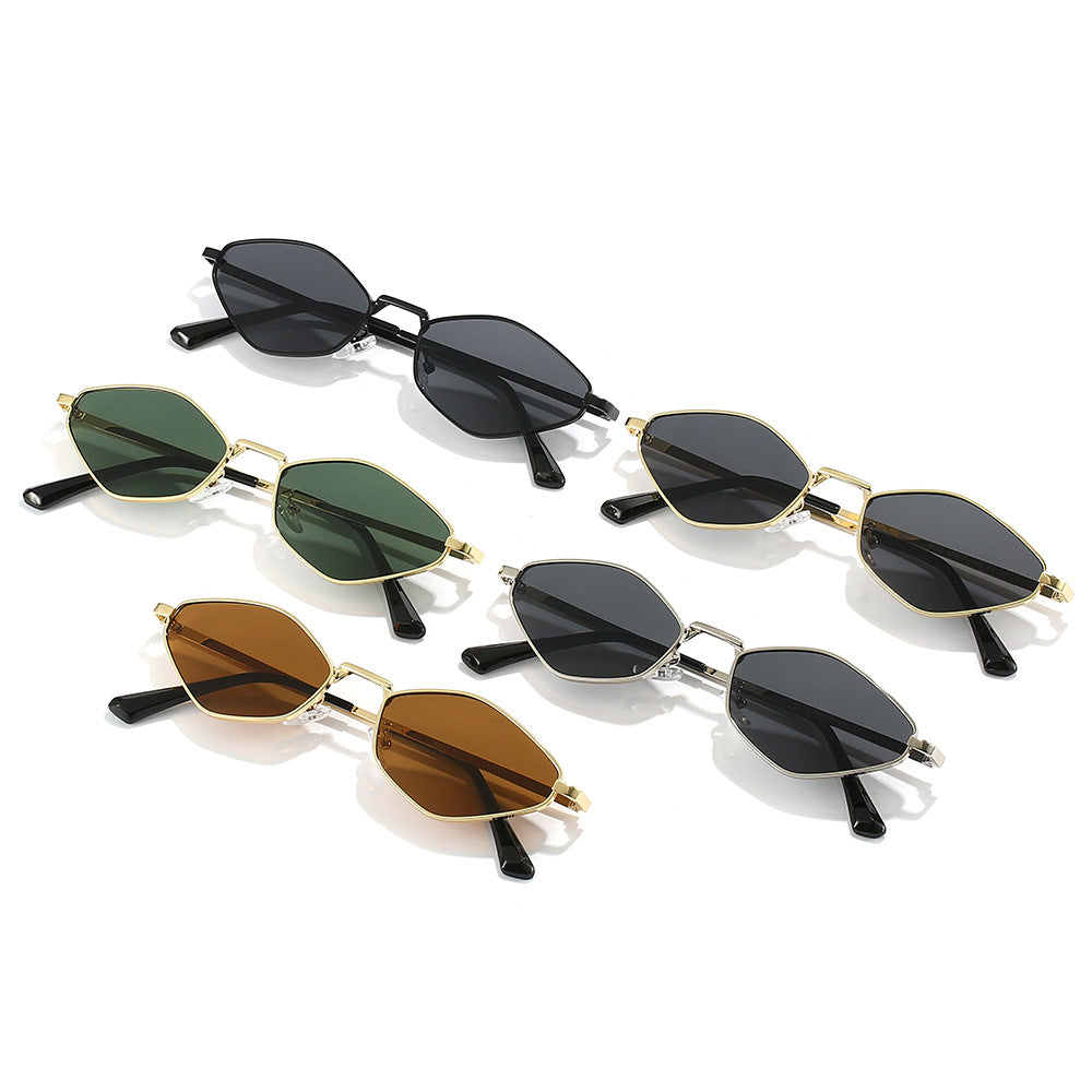 Damen Modische Sonnenbrille im futuristischen Design Brehn