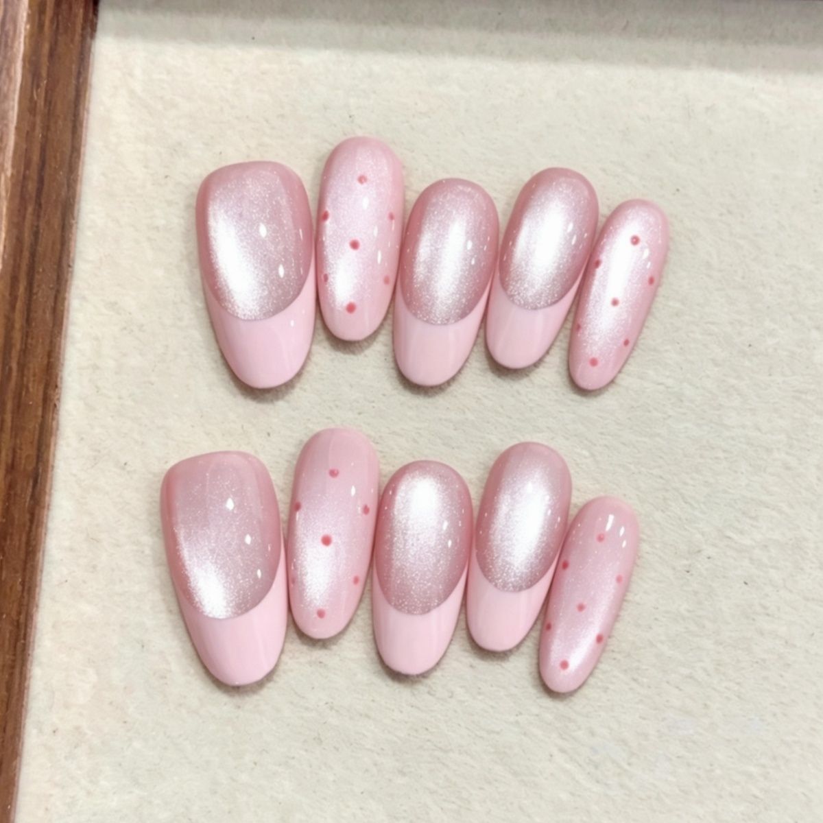 Glamouröse Gel-Nagelkunstverlängerungen Brehn