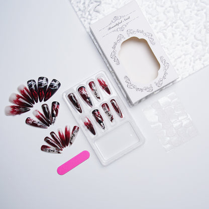 Exklusive Kunstnägel mit floralem Design Brehn