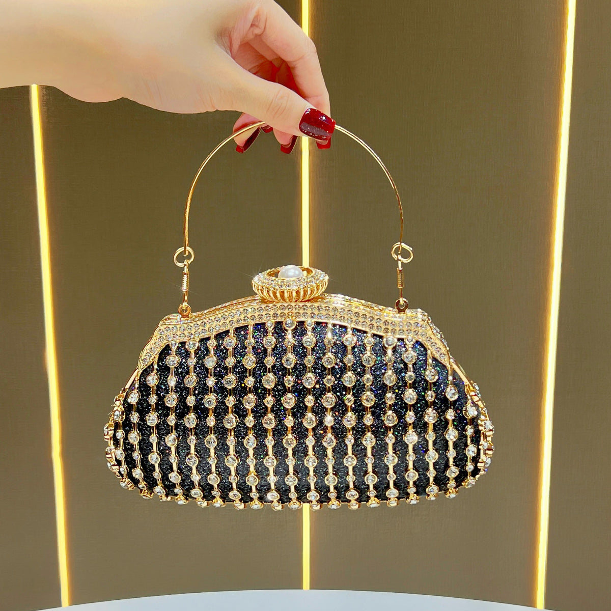 Glamouröse Kristallverzierte Abend-Handtasche