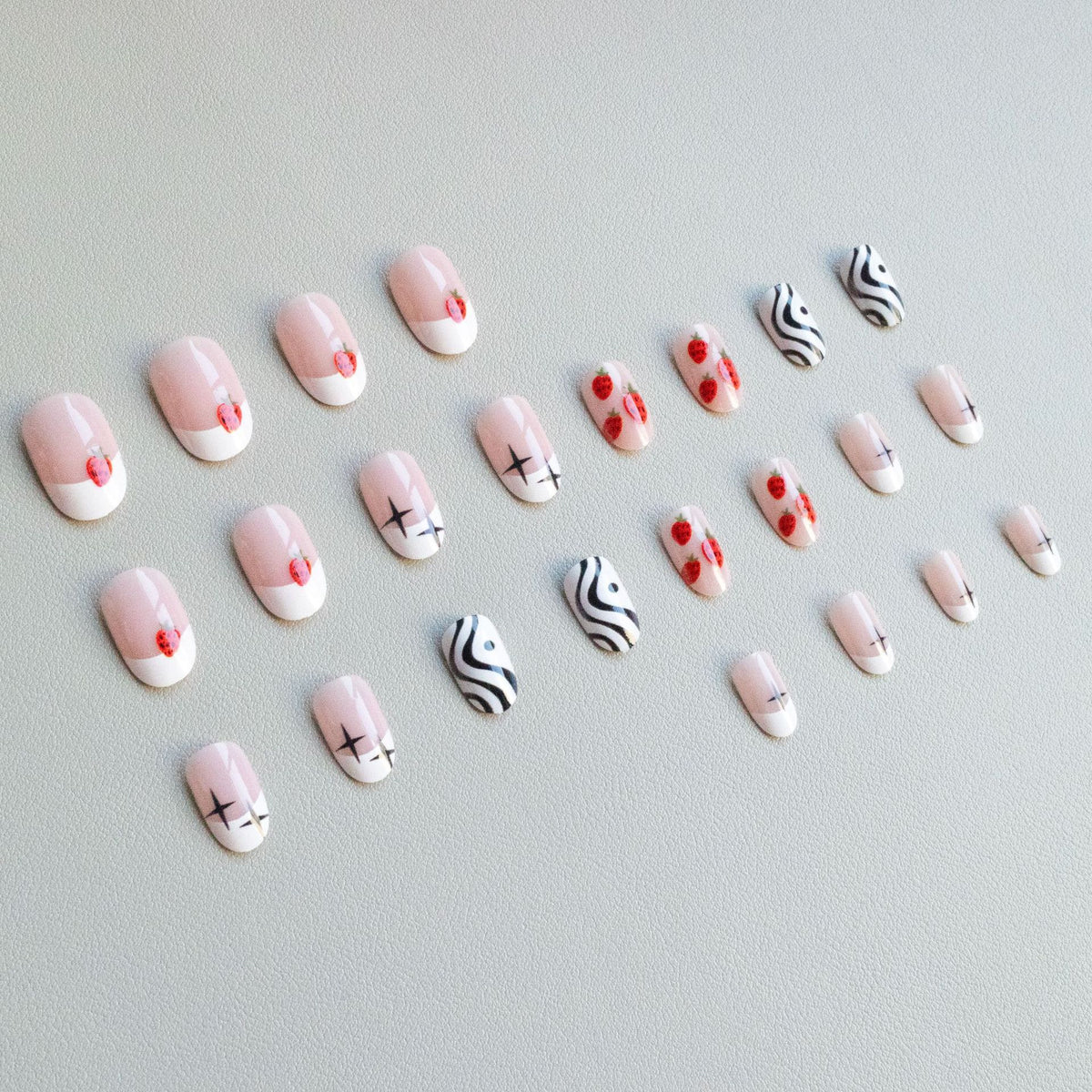 Dekorative Nagelkunst